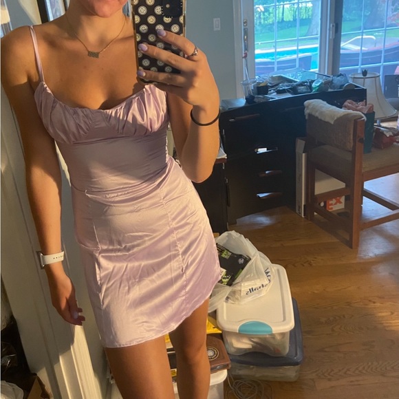 Nwot lavender satin runched bust dress - Picture 3 of 11